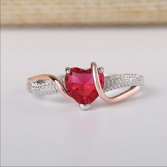 Jewelry - New Romantic Heart 925 Silver CZ Lovely Cute Ring